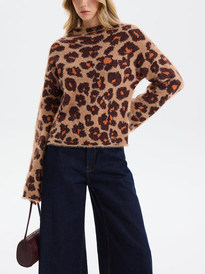 Loose Leopard Jacquard Fuzzy Sweater without Belt